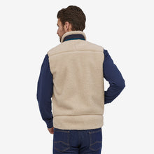 Carica l'immagine nel visualizzatore di Gallery, Patagonia Men's Classic Retro-X® Fleece Vest gilet in pile Natural