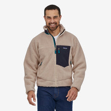 Carica l'immagine nel visualizzatore di Gallery, Patagonia Men's Classic Retro-X® Fleece Jacket Pile Orsetto Natural