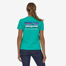 Carica l'immagine nel visualizzatore di Gallery, Patagonia Women's P-6 Mission Organic T-Shirt donna Verde Fresh Teal