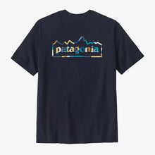 Carica l'immagine nel visualizzatore di Gallery, Patagonia t-shirt Men's Unity Fitz Responsibili-Tee® col. NEW NAVY art. 37768