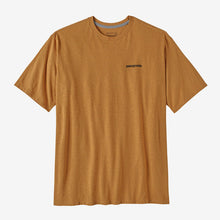 Carica l'immagine nel visualizzatore di Gallery, Patagonia Men's P-6 Logo Responsibili-Tee® col. GOLDEN CARAMEL