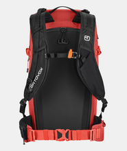 Carica l'immagine nel visualizzatore di Gallery, Ortovox SWITCHBACK 32 Zaini da scialpinismo tecnico leggero per le escursioni di scialpinismo più impegnative hot orange
