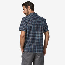 Carica l'immagine nel visualizzatore di Gallery, Patagonia Men's Back Step Shirt Camicia Uomo Renewal: New Navy