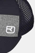 Carica l'immagine nel visualizzatore di Gallery, Ortovox LOGO AIR TRUCKER CAP Unisex CAPPELLINO leggero