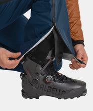 Carica l'immagine nel visualizzatore di Gallery, ORTOVOX 3L ORTLER PANTS Uomo Pantaloni hardshell robusti, antivento e impermeabili black raven