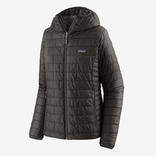 Carica l'immagine nel visualizzatore di Gallery, Patagonia Women's Nano Puff® Hoody Piumino leggero nero