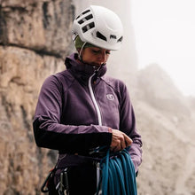 Carica l'immagine nel visualizzatore di Gallery, ORTOVOX FLEECE RIB HOODY col. WILD BERRY