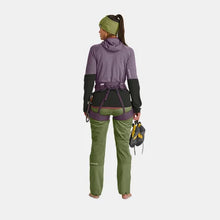 Carica l'immagine nel visualizzatore di Gallery, ORTOVOX FLEECE RIB HOODY col. WILD BERRY