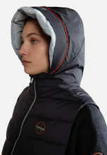 Carica l'immagine nel visualizzatore di Gallery, Napapijri Gilet smanicato donna 20-22 PUF L V W - Black Nero