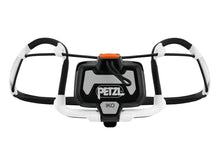 Carica l'immagine nel visualizzatore di Gallery, PETZL Lampada frontale IKO CORE 500 lumen art. E104BA00
