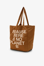 Carica l'immagine nel visualizzatore di Gallery, Ecoalf iconica borsa Pacho con il claim Because There Is No Planet B® - diversi colori