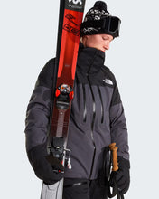 Carica l'immagine nel visualizzatore di Gallery, THE NORTH FACE Giacca Chakal da uomo art. NF0A8H24 col. Anthracite Grey-TNF Black