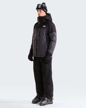 Carica l'immagine nel visualizzatore di Gallery, THE NORTH FACE Giacca Chakal da uomo art. NF0A8H24 col. Anthracite Grey-TNF Black