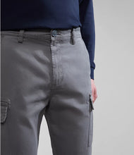 Carica l'immagine nel visualizzatore di Gallery, Napapijri Pantaloni Cargo M-Yasuni SL col. GRAY GRANIT NP0A4H1GH311