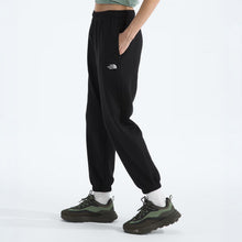 Carica l'immagine nel visualizzatore di Gallery, THE NORTH FACE Joggers W Evo SD Reg Pant da donna art. NF0A8CWVJK3 col. TNF BLACK