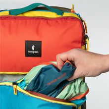 Carica l'immagine nel visualizzatore di Gallery, Cotopaxi Zaino mod. Tasra 16L Del Dia