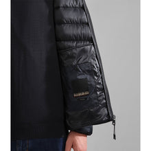 Carica l'immagine nel visualizzatore di Gallery, Napapijri Giacca Aerons S 3 Piumino senza cappuccio uomo Black nero