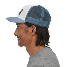 Carica l'immagine nel visualizzatore di Gallery, PATAGONIA P-6 LOGO TRUCKER HAT CAP White with Light Plume Grey
