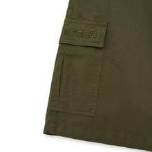 Carica l'immagine nel visualizzatore di Gallery, IUTER CARGO SHORT Cargo Ripstop Jogger Pantaloni corti - Verde Army