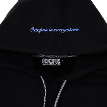 Carica l'immagine nel visualizzatore di Gallery, EVERYWHERE OCTOPUS HOODIE HOODIE BLACK Felpa Uomo con Cappuccio