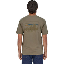 Carica l'immagine nel visualizzatore di Gallery, PATAGONIA '73 SKYLINE ORGANIC T-SHIRT UOMO GARDEN GREEN MEN