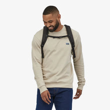 Carica l'immagine nel visualizzatore di Gallery, Patagonia Refugio Daypack 26L Zaino con Custodia imbottita per laptop da 15 pollici