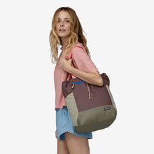 Carica l'immagine nel visualizzatore di Gallery, Patagonia Ultralight Black Hole Tote Pack 27L Zaino e Borsa