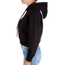 Carica l'immagine nel visualizzatore di Gallery, PROPAGANDA Felpa Donna Nero Corta con Cappuccio e Maxi Stampa sul Retro