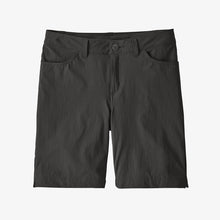 Carica l'immagine nel visualizzatore di Gallery, Patagonia Women's Skyline Traveler Shorts - 8" Pantaloni corti leggeri donna Black