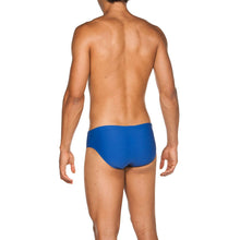 Carica l'immagine nel visualizzatore di Gallery, Arena Dynamo Costume da Bagno Uomo, Costume Slip Mare e Piscina in Tessuto Maxfit Resistente al Cloro e al Sale, Protezione UV UPF 50+