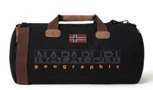 Carica l'immagine nel visualizzatore di Gallery, Napapijri Borsa da viaggio Borsone Bering 2 Nero Black