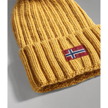 Carica l'immagine nel visualizzatore di Gallery, Napapijri Berretto Semiury W 3 Cappellino da con pompon