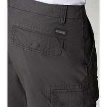 Carica l'immagine nel visualizzatore di Gallery, Napapijri pantaloni bermuda cargo Noto 4 tasconato uomo Grigio Dark Grey Solid