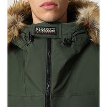 Carica l'immagine nel visualizzatore di Gallery, Napapijri Parka Giacca lunga uomo Skidoo OP Long 3 Verde Green Depths