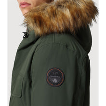 Carica l'immagine nel visualizzatore di Gallery, Napapijri Parka Giacca lunga uomo Skidoo OP Long 3 Verde Green Depths