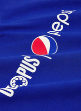 Carica l'immagine nel visualizzatore di Gallery, Octopus x Pepsi Logo T-Shirt Unisex manica corta Electroblu Blu - collabo Pepsi-Cola - Limited Edition