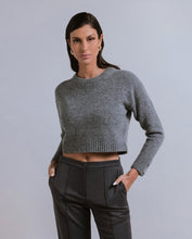 Carica l&#39;immagine nel visualizzatore di Gallery, HINNOMINATE Maglia Rasata Girocollo Con Bottoni Personalizzati HMABW01206
