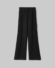 Carica l'immagine nel visualizzatore di Gallery, HINNOMINATE Pantalone Dritto In Viscosa Con Nervature Laterali art. HMABW01995
