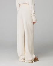 Carica l'immagine nel visualizzatore di Gallery, HINNOMINATE Pantalone In Maglia A Palazzo Con Nervature art. HMABW02128
