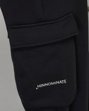 Carica l'immagine nel visualizzatore di Gallery, HINNOMINATE Pantalone Con Elastico Al Fondo E Tasconi Laterali art. HMABW01952 col. BLACK
