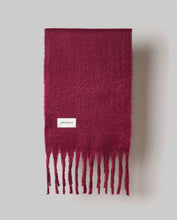 Carica l'immagine nel visualizzatore di Gallery, HINNOMINATE Sciarpa In Maglia cod. HMACW00133
