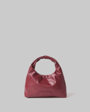 Carica l'immagine nel visualizzatore di Gallery, HINNOMINATE  Borsa Piccola In Ecopelle Con Etichetta E Placchetta In Metallo art. HMACW00122
