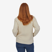 Carica l'immagine nel visualizzatore di Gallery, Patagonia Women's Retro Pile Fleece Hoody orsetto Natural
