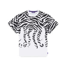 Carica l&#39;immagine nel visualizzatore di Gallery, Octopus Zebra Tee t-shirt
