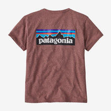 Carica l'immagine nel visualizzatore di Gallery, Patagonia Women's P-6 Logo Responsibili-Tee® T-shirt donna logo Dulse Mauve
