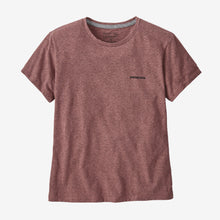 Carica l'immagine nel visualizzatore di Gallery, Patagonia Women's P-6 Logo Responsibili-Tee® T-shirt donna logo Dulse Mauve
