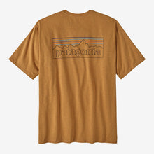 Carica l'immagine nel visualizzatore di Gallery, Patagonia Men's P-6 Logo Responsibili-Tee® col. GOLDEN CARAMEL
