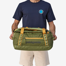Carica l'immagine nel visualizzatore di Gallery, Patagonia Black Hole® Duffel 55L col. BUGR art. 49343
