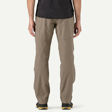 Carica l&#39;immagine nel visualizzatore di Gallery, PATAGONIA Men&#39;s Venga Rock Pants cod. 83083 WING GREY
