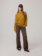 Carica l'immagine nel visualizzatore di Gallery, HINNOMINATE Maglia girocollo in mohair art.  HMABW03019_MTTM0001 col. SENAPE
